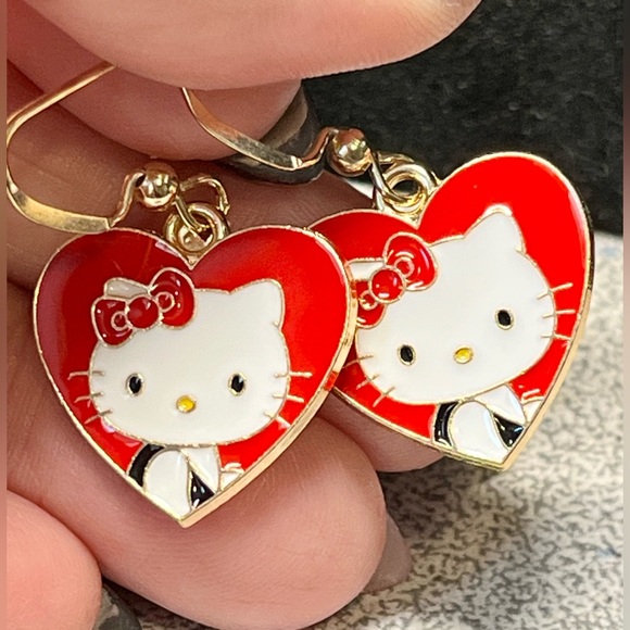Cute cartoon Kitty earrings with stainless hooks - Picture 8 of 10